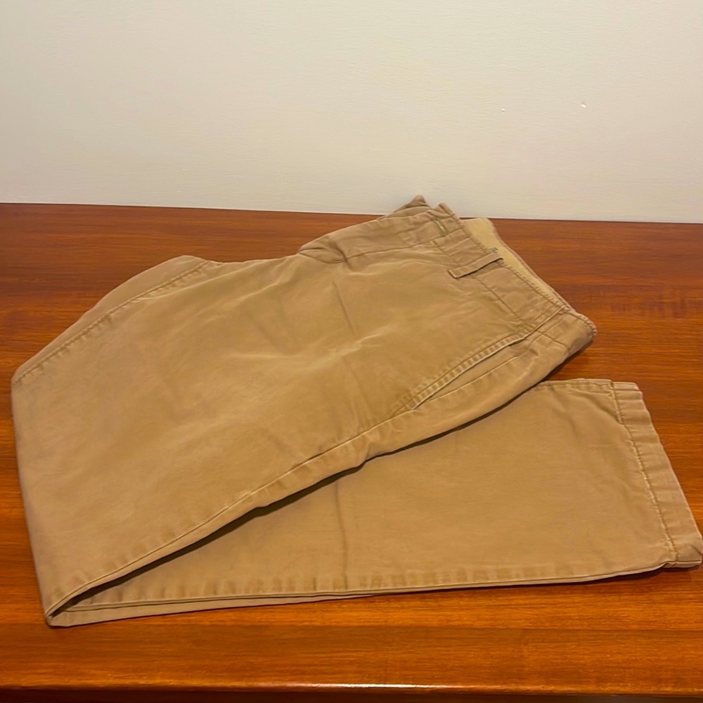 Gap Lived-In Slim Khaki Pants W:32 L:30